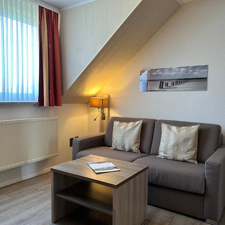 Appartementanlage Zur Seemoewe インゼル・ペール エクステリア 写真